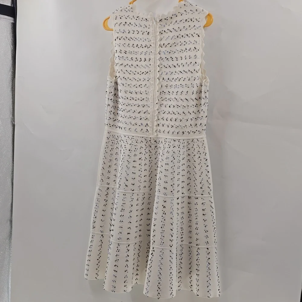 LELA ROSE Elegant White Patterned Sleeveless Dress - Picture 8 of 9